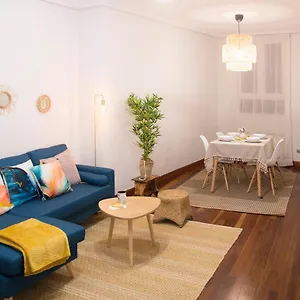 https://apartamento-tranquilo-casco-viejo-bilbao.sansebastianhotels.net