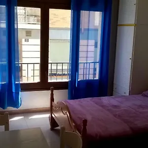 https://studio-a-rosas.topcostabravahotels.com